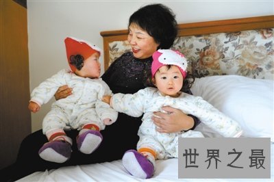 中国年龄最大的产妇，61岁盛海琳还生下双胞胎