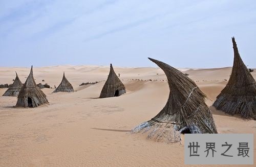 世界十大沙漠排名，荒无人烟中带有一丝绿意