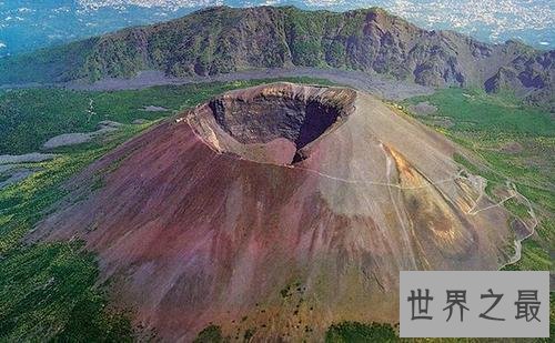 世界上最危险的10座火山，美国黄石公园火山第一