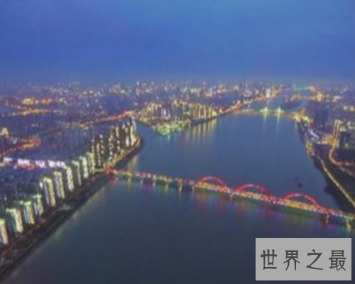 中国十大文明城市排名，为国家做出重大贡献的它竟不在里面。