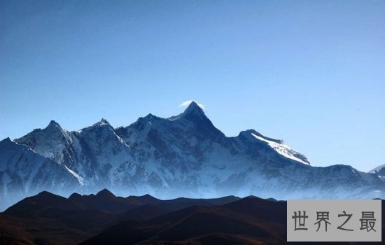 中国最美的十大雪山排行榜，人间仙境般的存在！