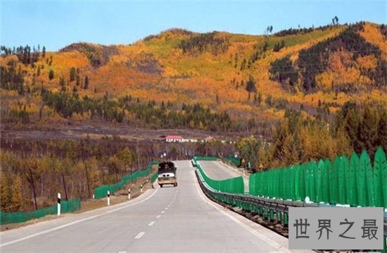 中国十大最美公路 一条公路带你领略西域美景