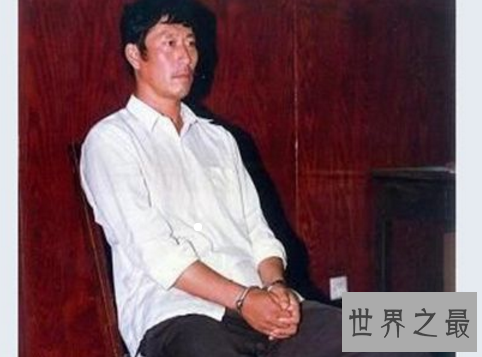 老实人变身杀人狂魔，白宝山案件疯狂枪杀17人