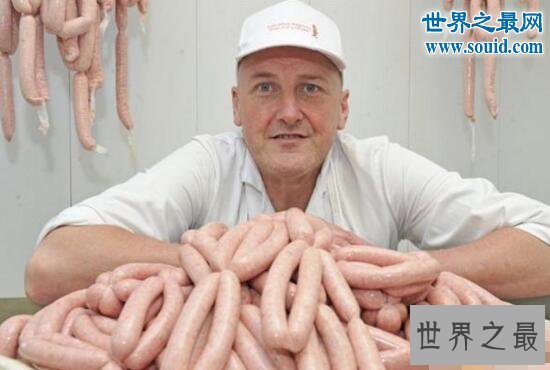 世界第一快手，肉店老板1分钟做62根香肠