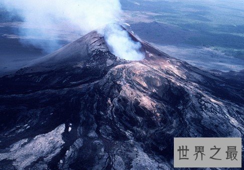 世界上最爆发最频繁的活火山，从来都没有停止过