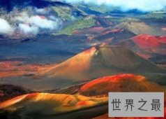 世界上最多火山的地方，一个国家有一百多座火山