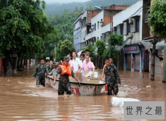 特大暴雨的发生总是无情的 还冲出了东晋时期的陵墓！