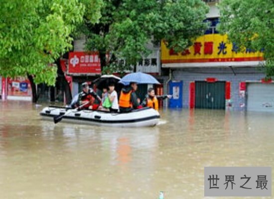 特大暴雨的发生总是无情的 还冲出了东晋时期的陵墓！