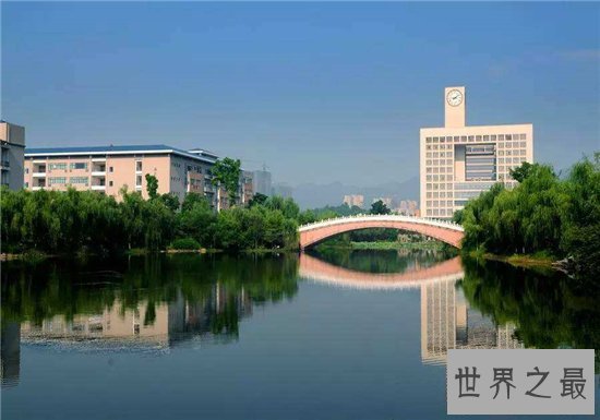 重庆大学排名，重庆大学位列第一第二名竟然是这个大学！