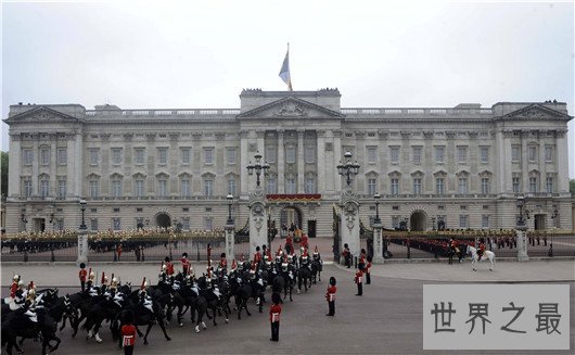 世界五大宫殿，中国故宫为首，白宫倒数