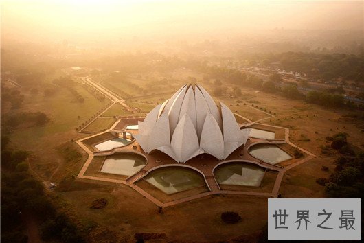 世界十大奇特建筑，仿照童话建筑却丑到极致