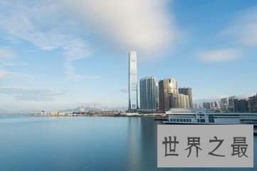 现在的高楼大厦已经非常普遍了 你知道香港最高楼有多高吗