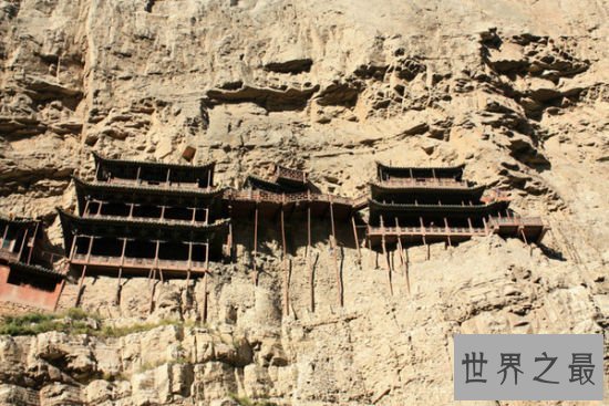 世界上最危险的寺庙，倒悬空寺建在悬崖上(离地50米)