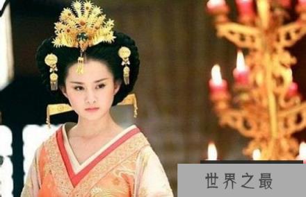 汉武帝钩戈夫人就是一个心机婊，幸好死了之后才上位