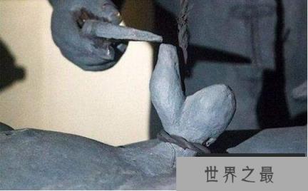 古代酷刑宫刑，男人割JJ女人破子宫(丧失生育能力)