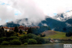 世界十大山脉排行榜：天山山脉上榜，第三景色分外迷人