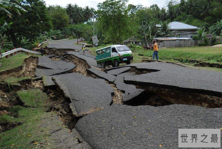 全球十大地震国排行榜 尼泊尔位列榜首，中国排最后