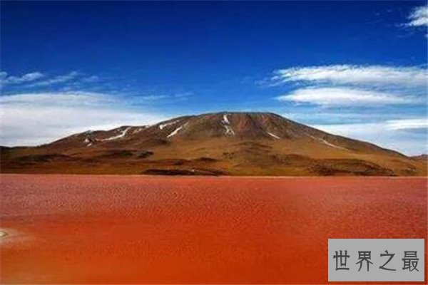 世界十大最奇特的湖泊 死海上榜，沸湖底下像有炉子在加热