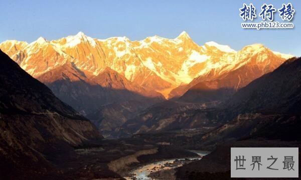 世界上最美的山峰排行榜,瑙鲁赫伊山摄人心博